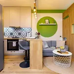 Bright & Cozy In By Flat Mаnager بلوفديف